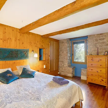 Holiday home Cal Malla Petit *