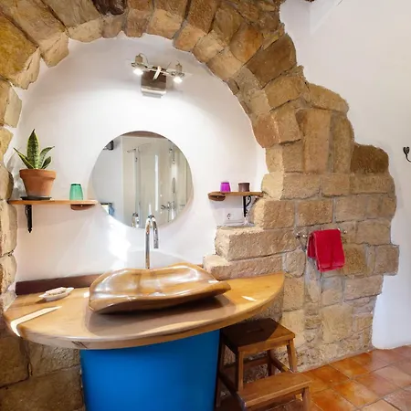 Cal Malla Petit Artes (Bages)